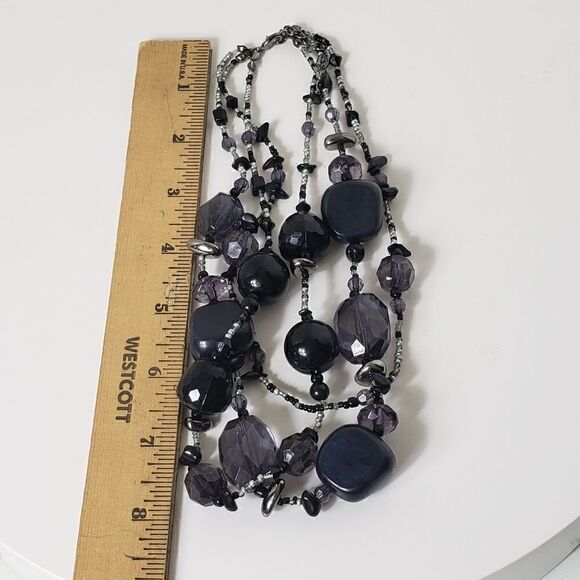 TRIPLE STRAND BEADED NECKLACE  - Picture 5 of 6